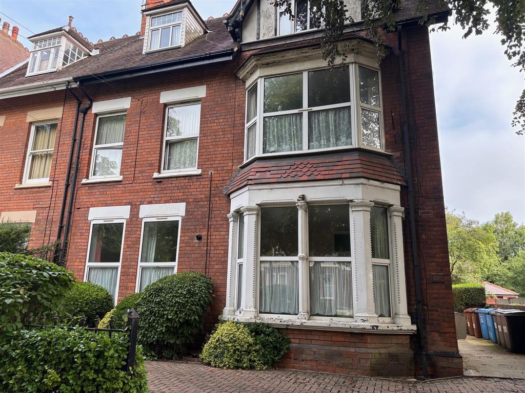 Property photo 1 of 5 Front 2025.Jpg