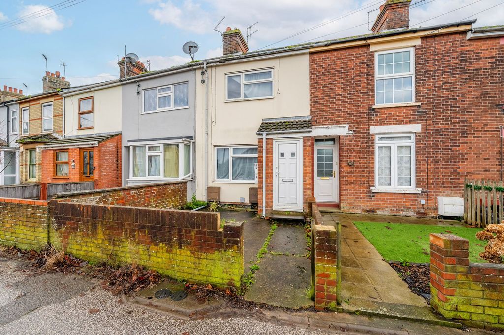 Property photo 1 of 4