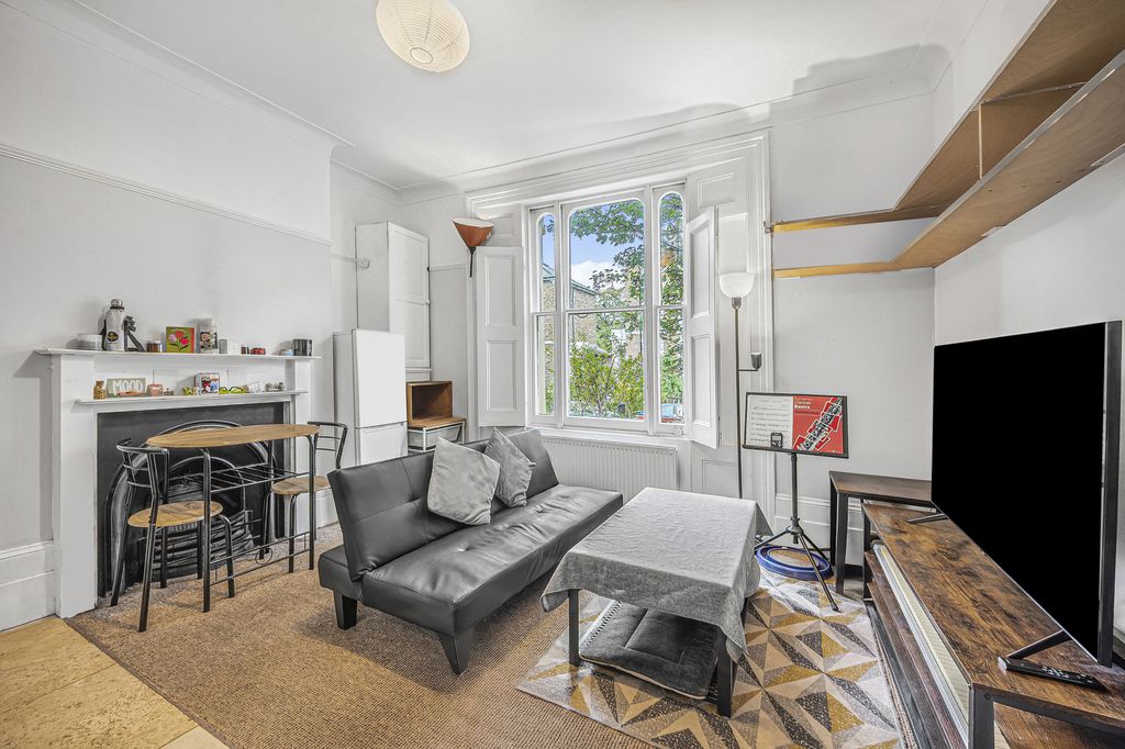 Property photo 3 of 7