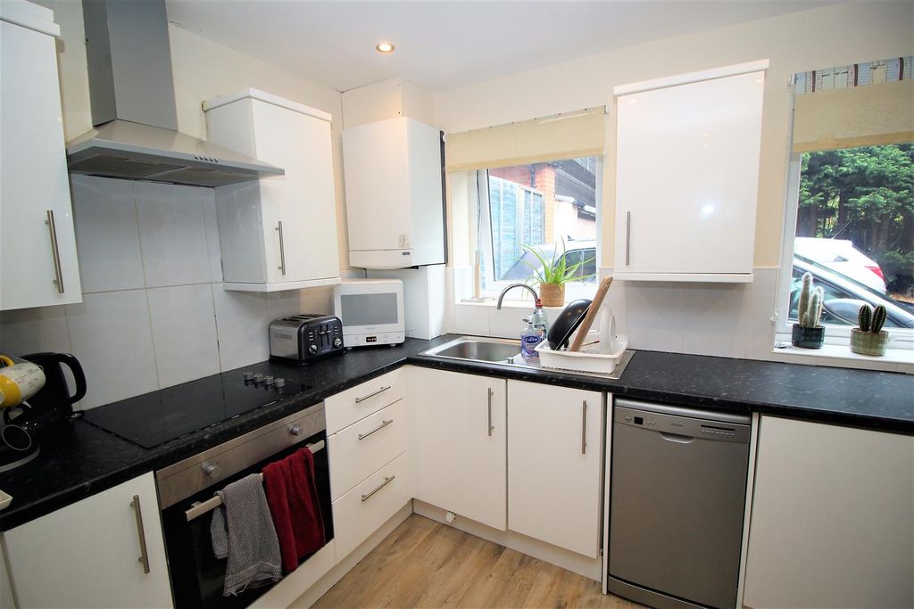 Property photo 2 of 8 Img_8791.Jpg