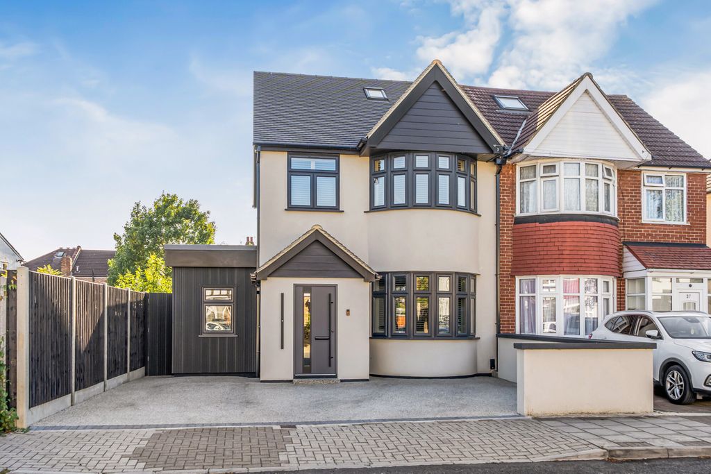 Property photo 1 of 19 1512043-19-6A8E9E...