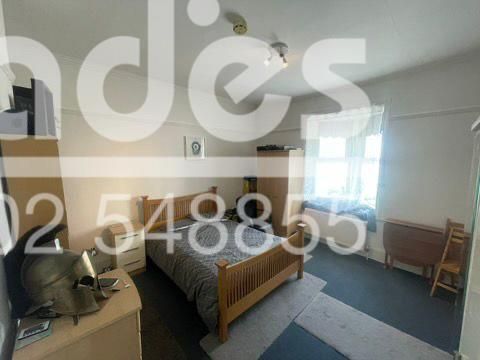 Property photo 3 of 7 588A2C69-53F2-4200-8537-095435Ba3088.Jpg