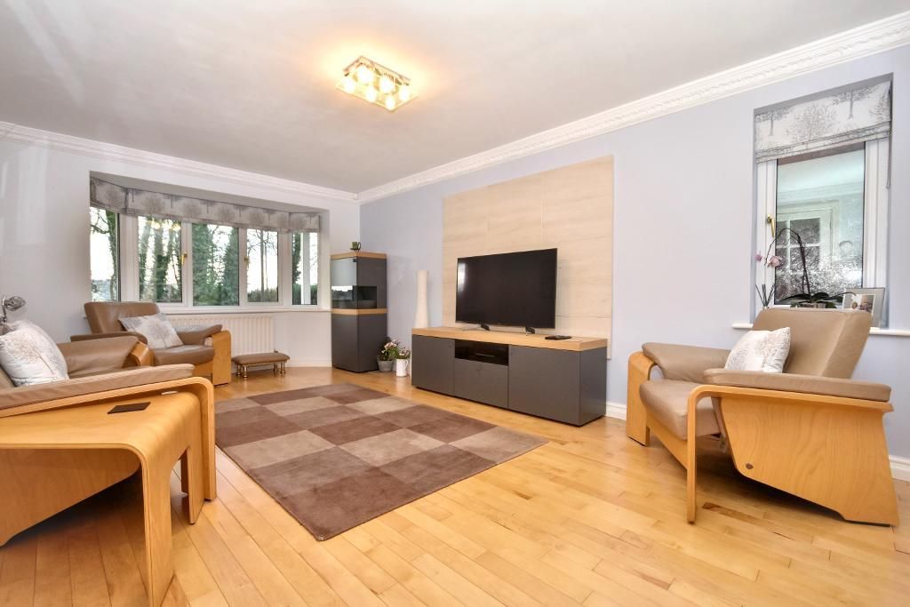 Property photo 3 of 25 Photo 3