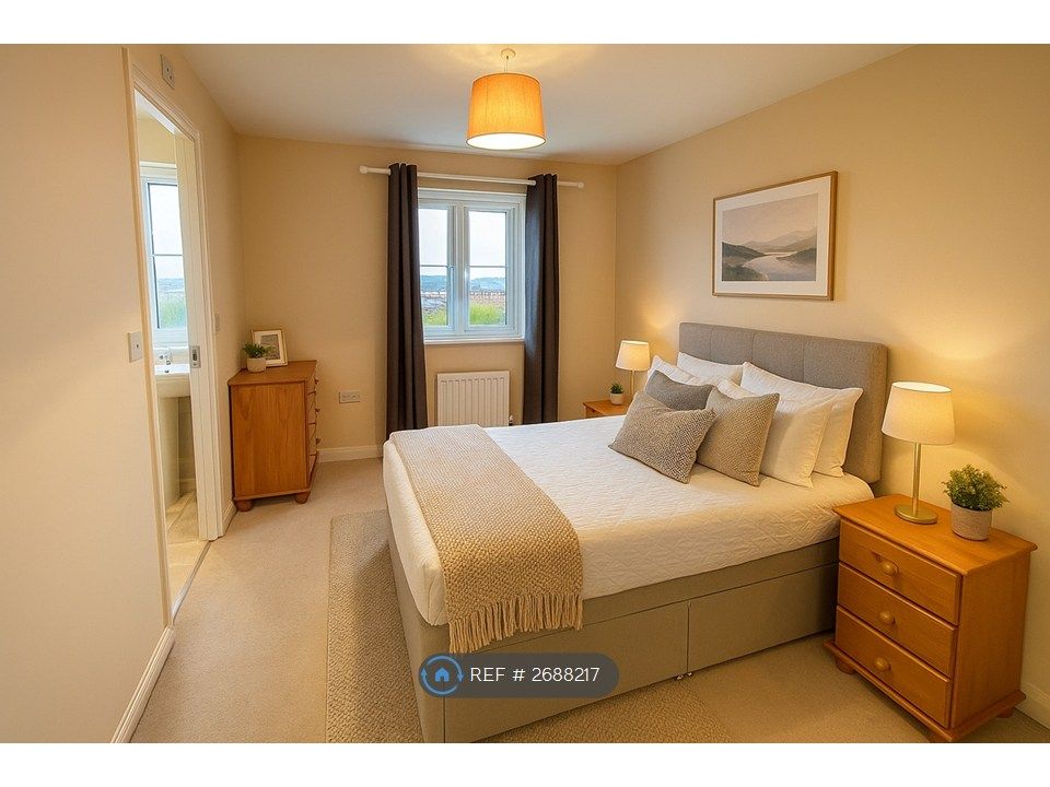 Property photo 1 of 14 Top Floor Back Bedroom