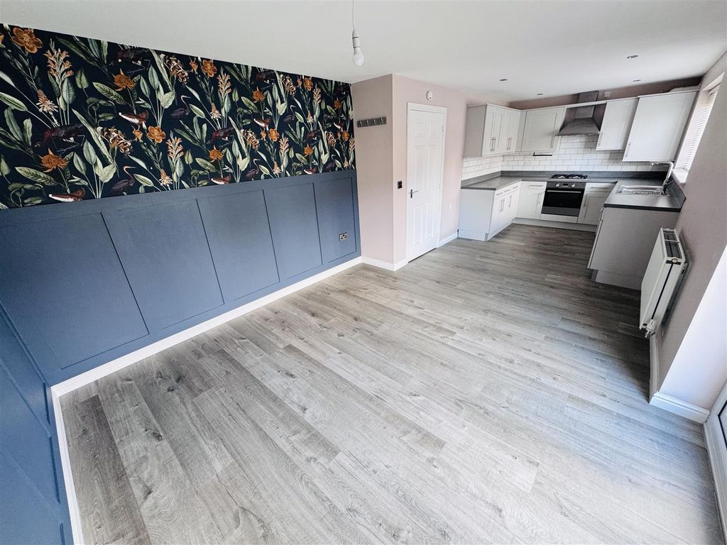 Additional image 6 of 4 bed detached house to rentColtsfoot Close, Bishop Cuthbert, Hartlepool TS26