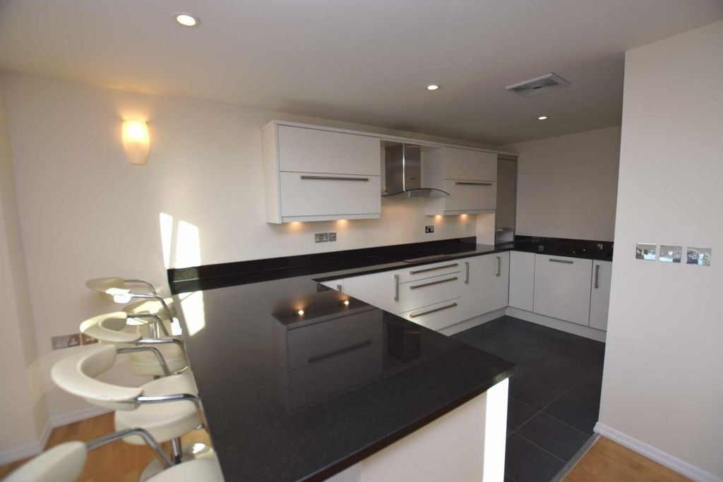 Property photo 2 of 11 Picture No. 03