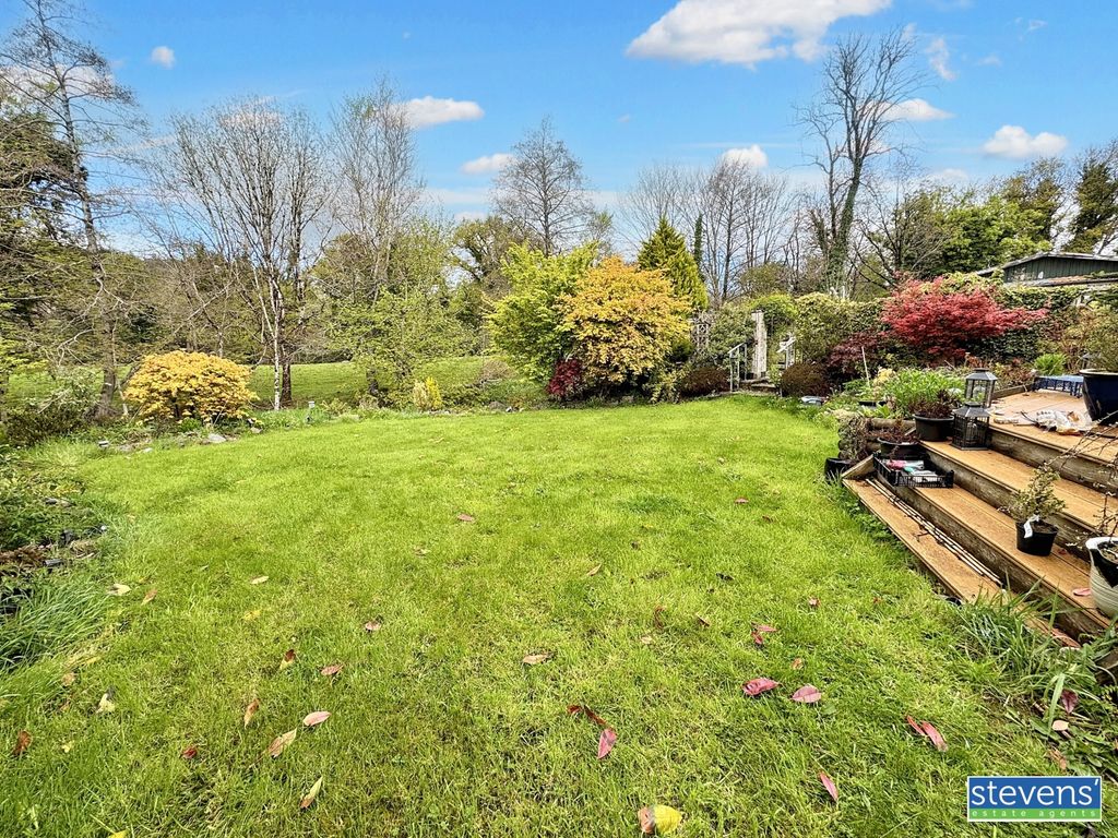 Additional image 18 of 5 bed bungalow for saleNorth Road Industrial Estate, Okehampton, Devon EX20