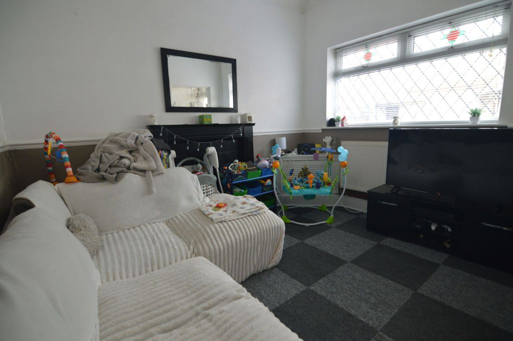 Property photo 1 of 7