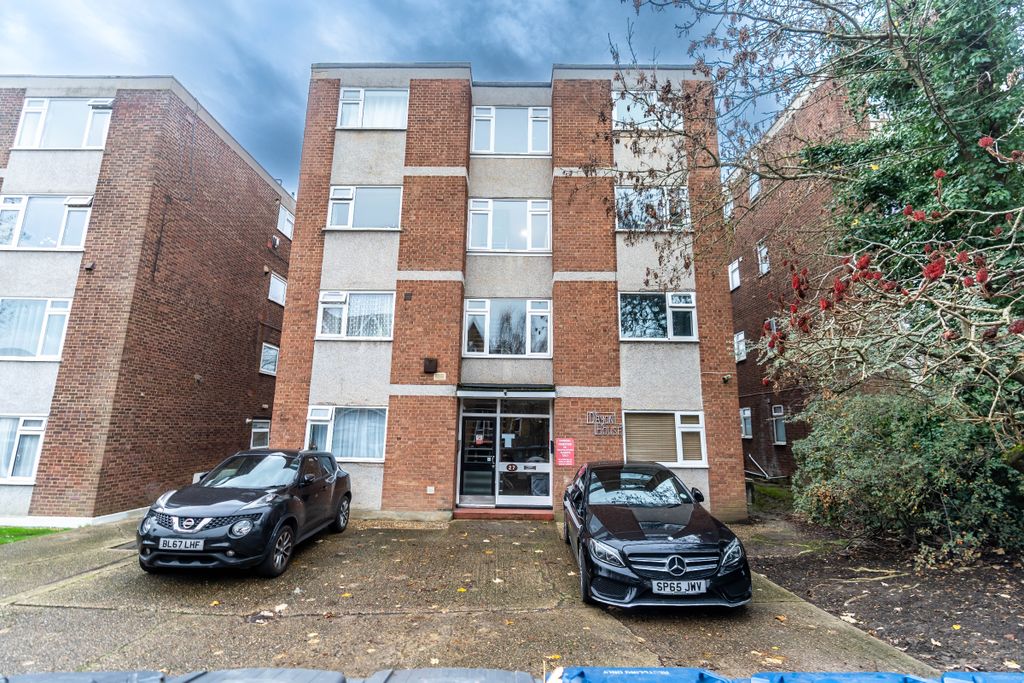 Property photo 1 of 7