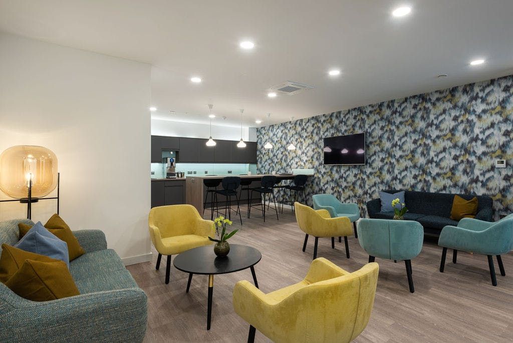 Property photo 2 of 5 Dsc_5704Hdr.Jpg