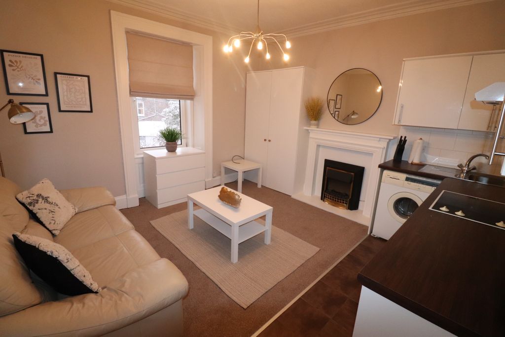 Property photo 1 of 9 Img_2957
