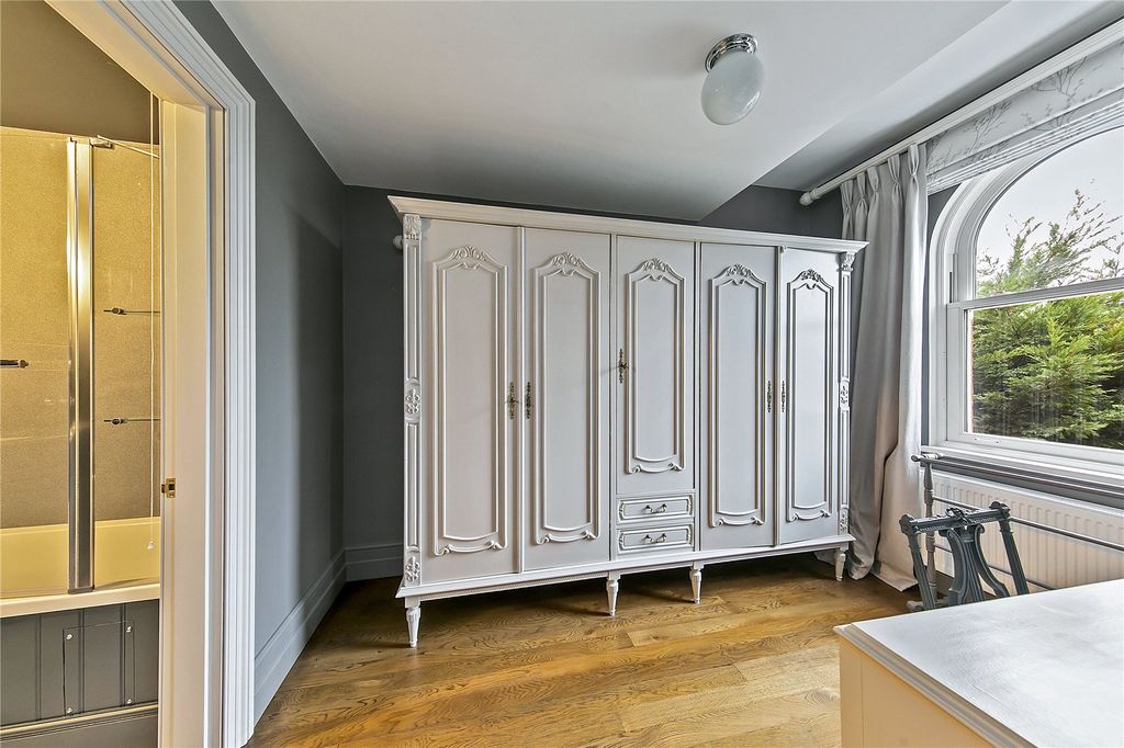 Additional image 21 of 6 bed semi-detached house for saleUxbridge Road, Hampton TW12