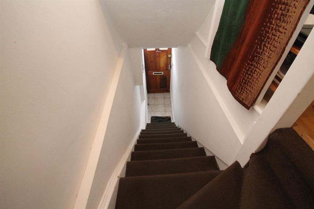 Property photo 3 of 10 Img_7016.Jpg