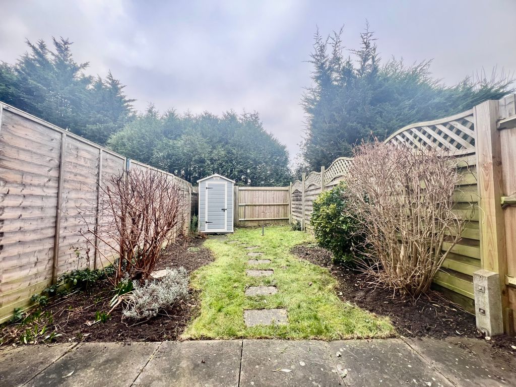 Property photo 2 of 14 Img_2365