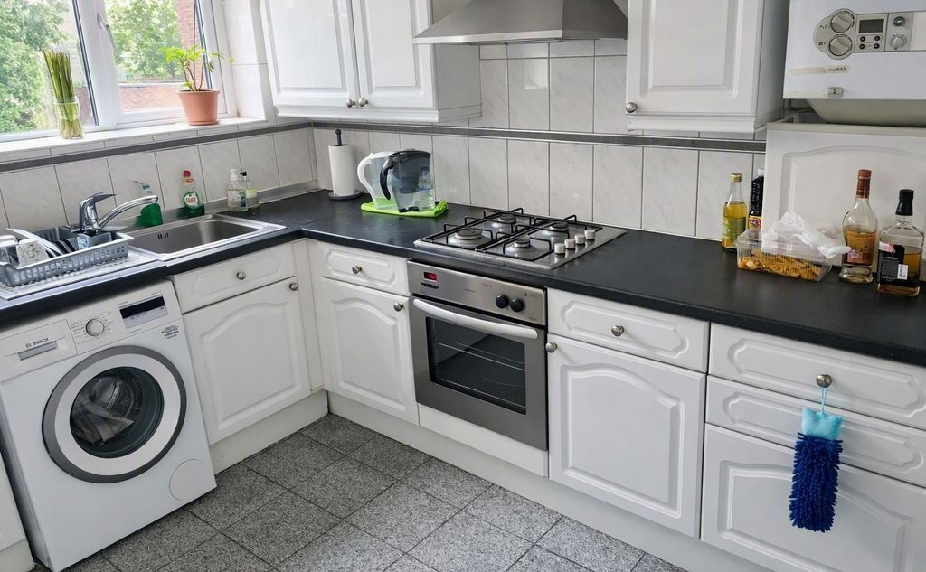 Property photo 2 of 22 Photo 23