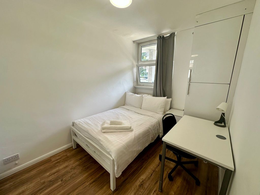 Property photo 3 of 26