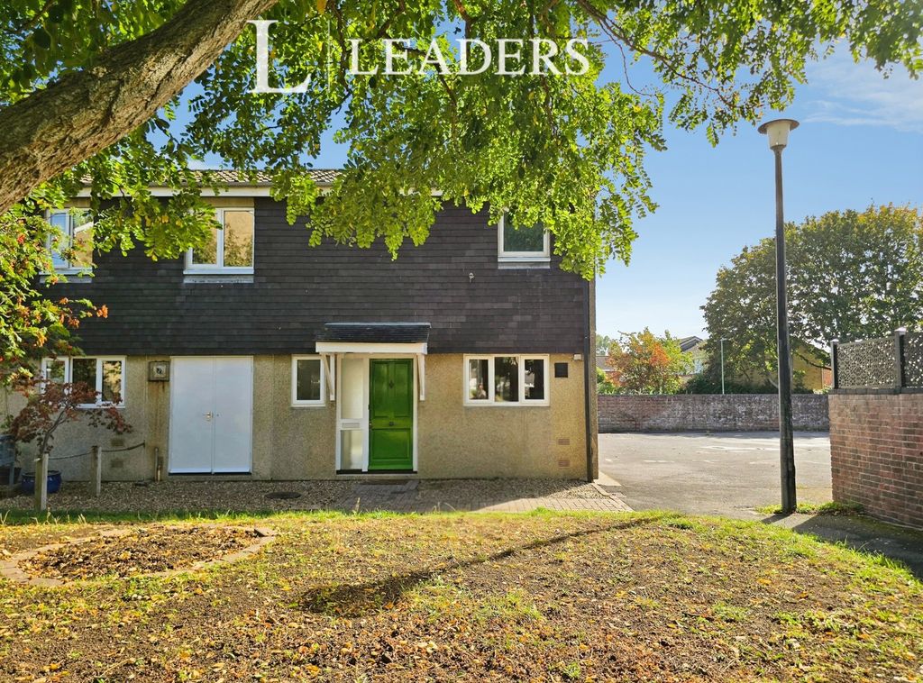 Property photo 1 of 19 Front