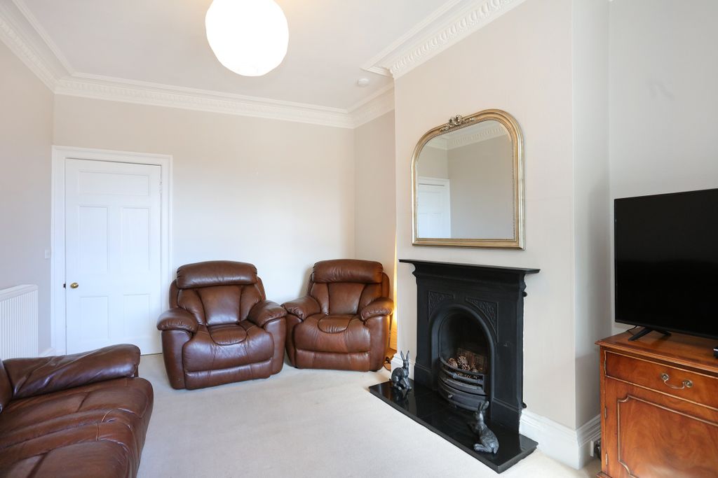 Property photo 3 of 13 Property Image 3
