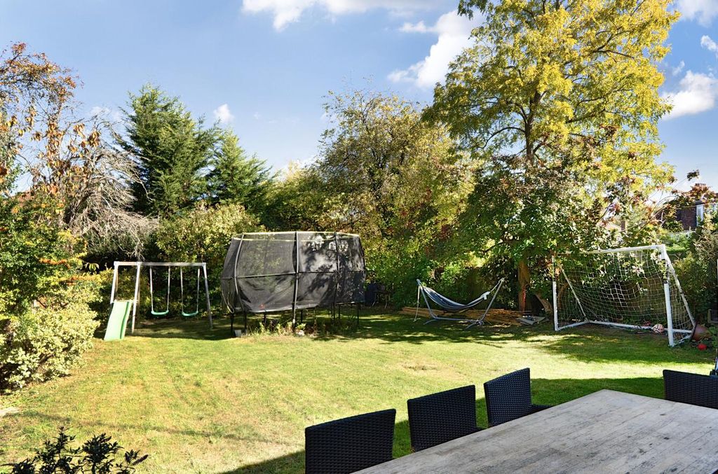 Property photo 3 of 24 1363055-3-68E3B59739849.Jpg