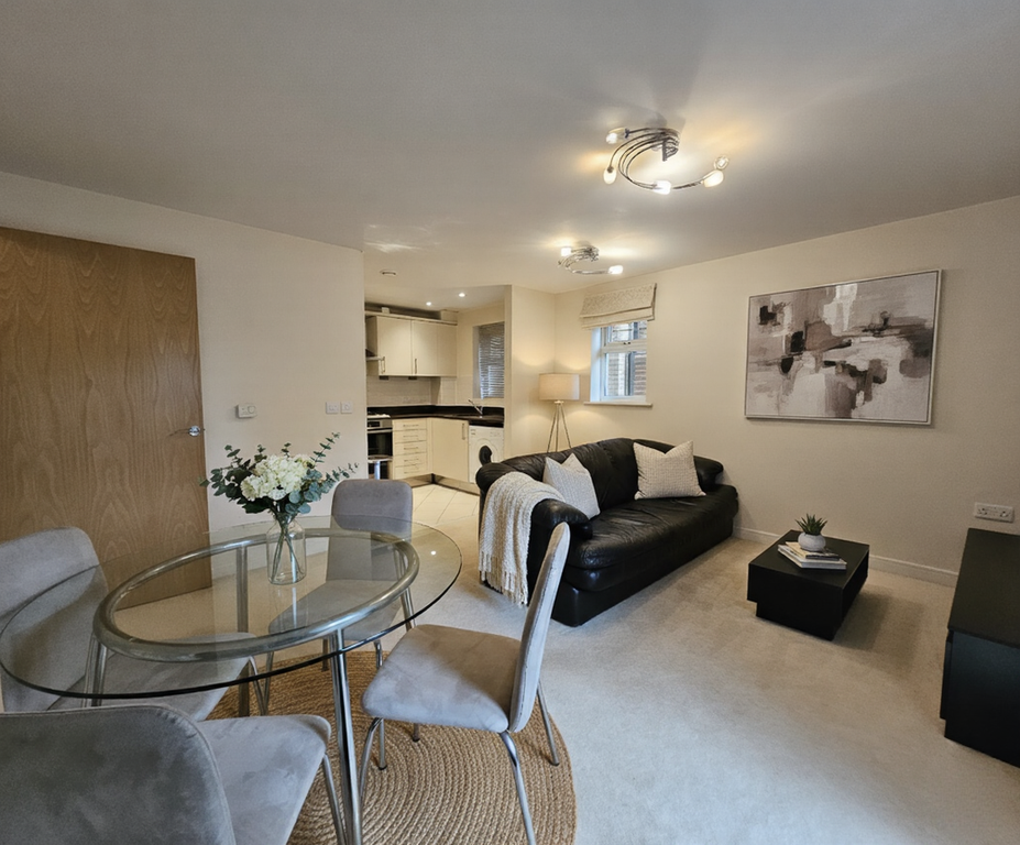 Property photo 2 of 6