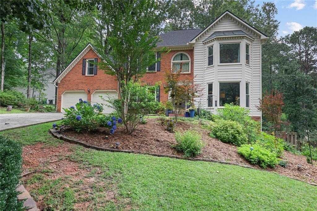 Property photo 1 of 31