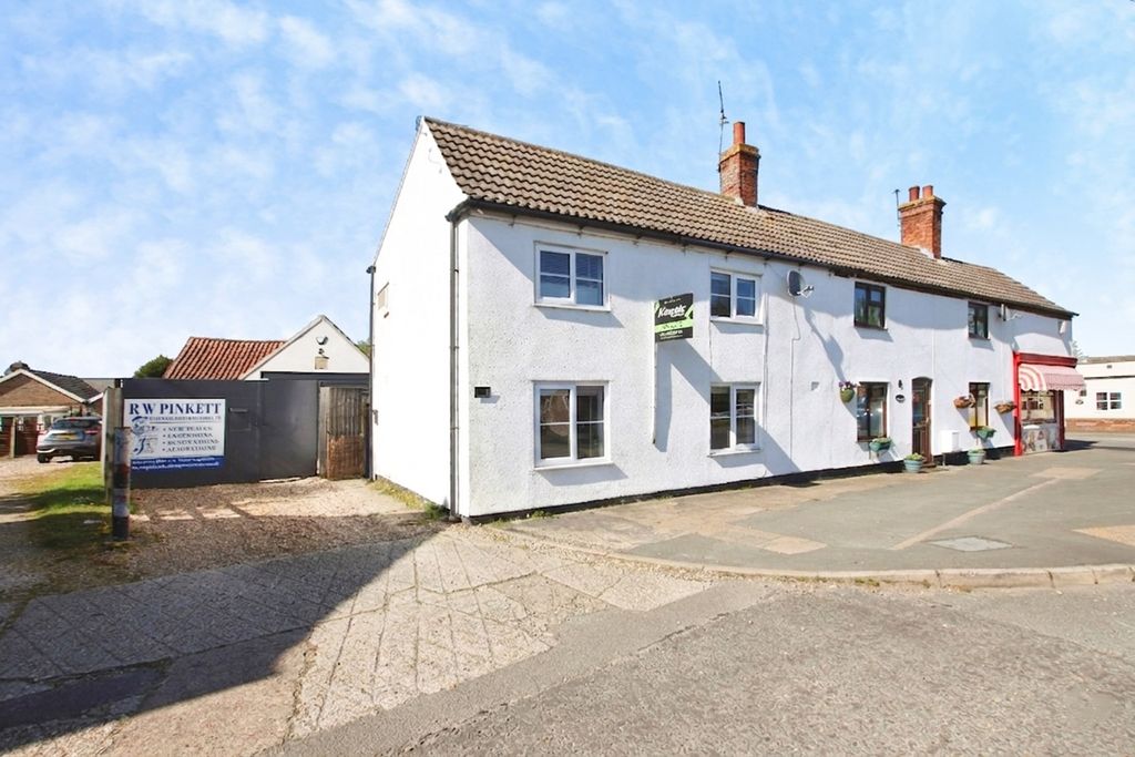 Property photo 1 of 12 5069620