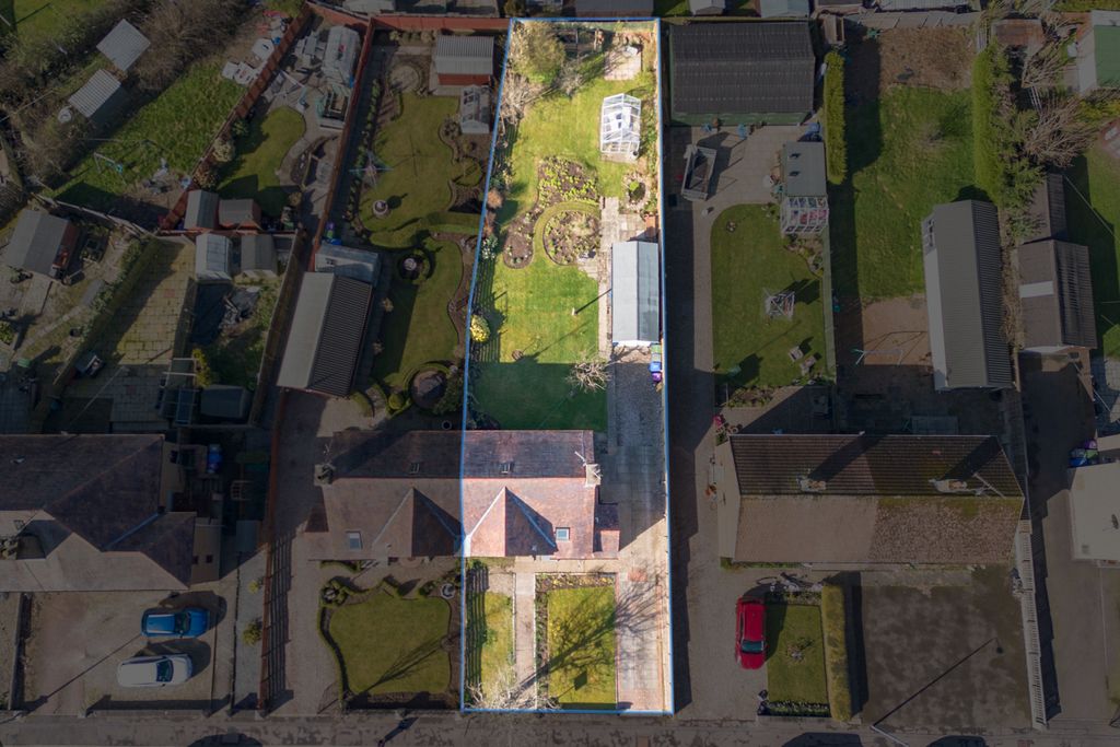 Property photo 2 of 36 Plot Highlight