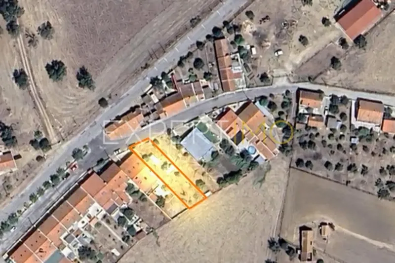 Property photo 1 of 4 Img 0