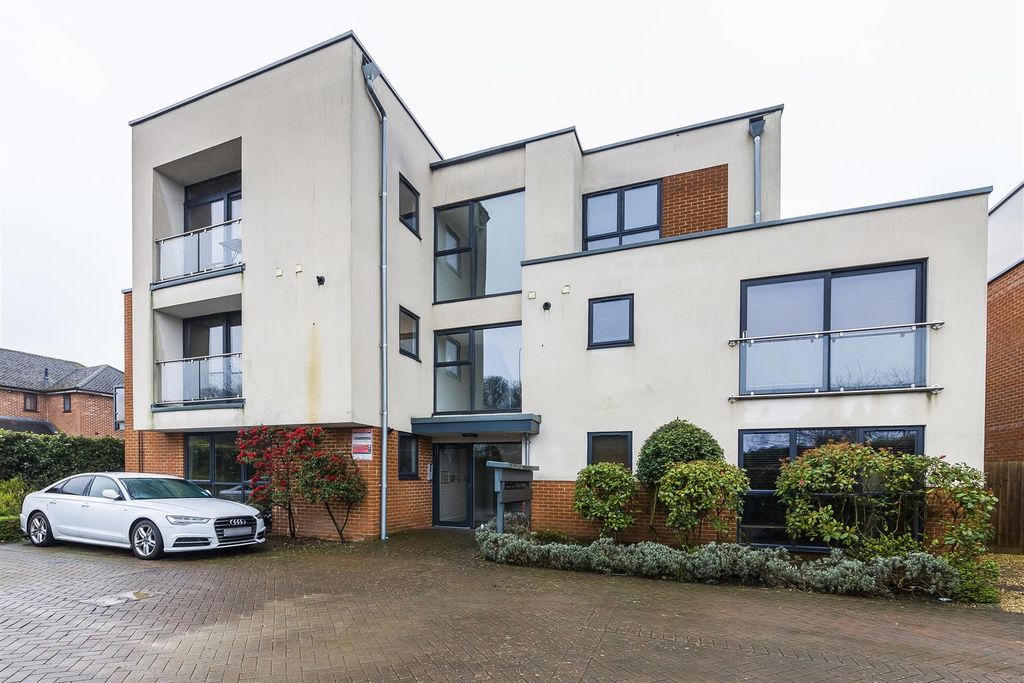 Property photo 1 of 16 Img_3818.Jpg