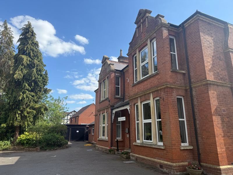 Property photo 1 of 12 Photo 14