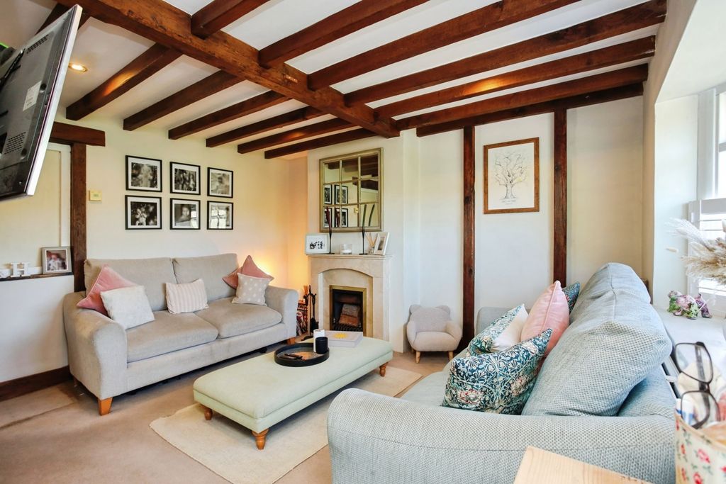 Property photo 2 of 13 Living Room