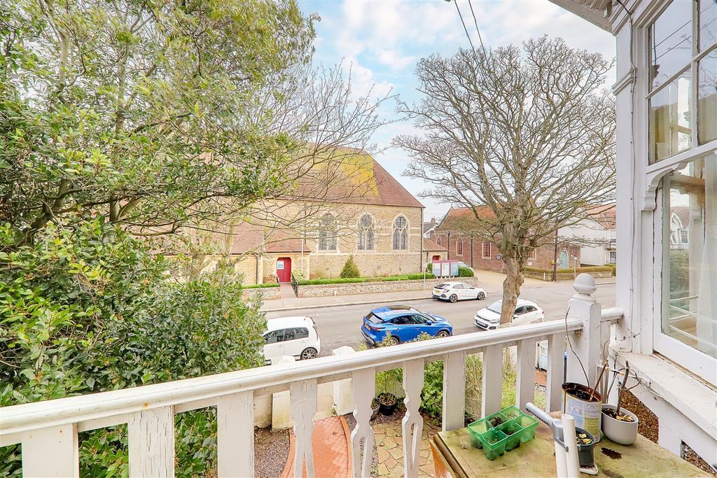 Property photo 2 of 8 Img_9096-Img_9098.Jpg