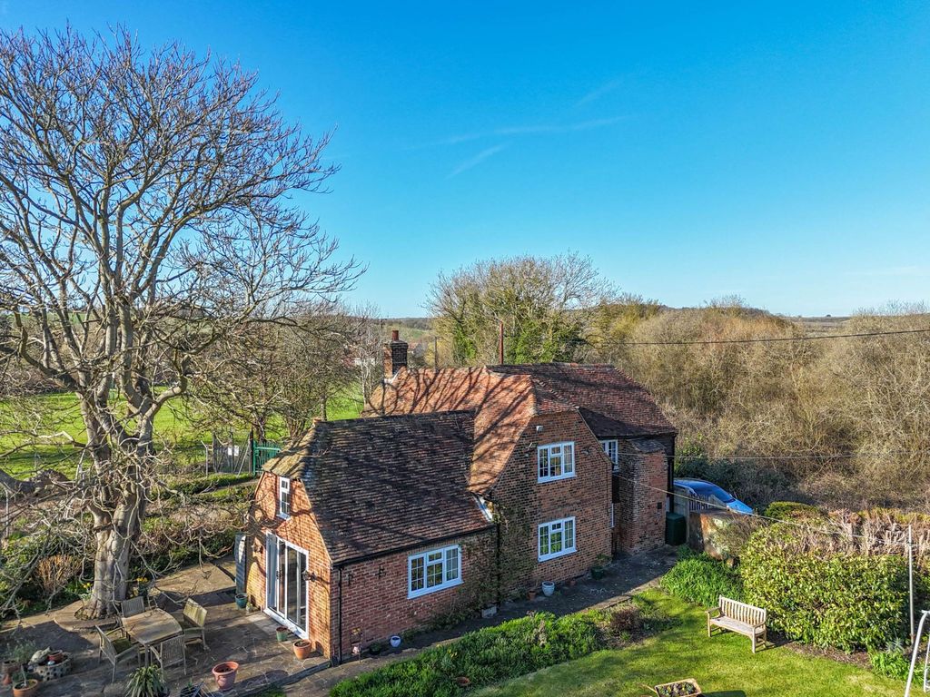 Property photo 1 of 21