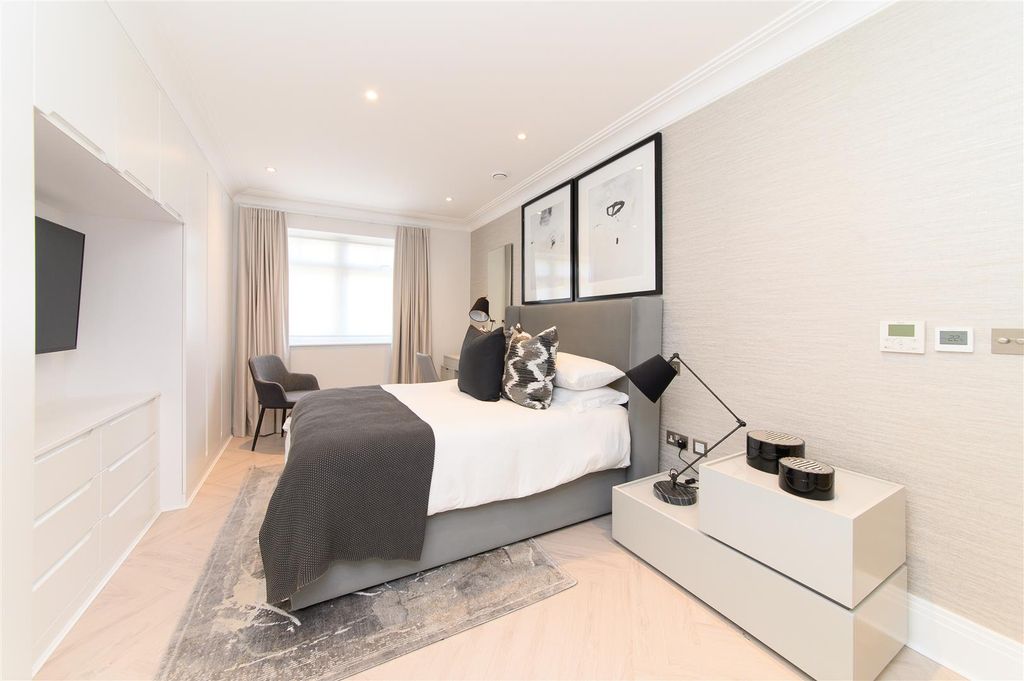 Property photo 3 of 20 Flat 4 Annabel Court-2Dsc_1012.Jpg