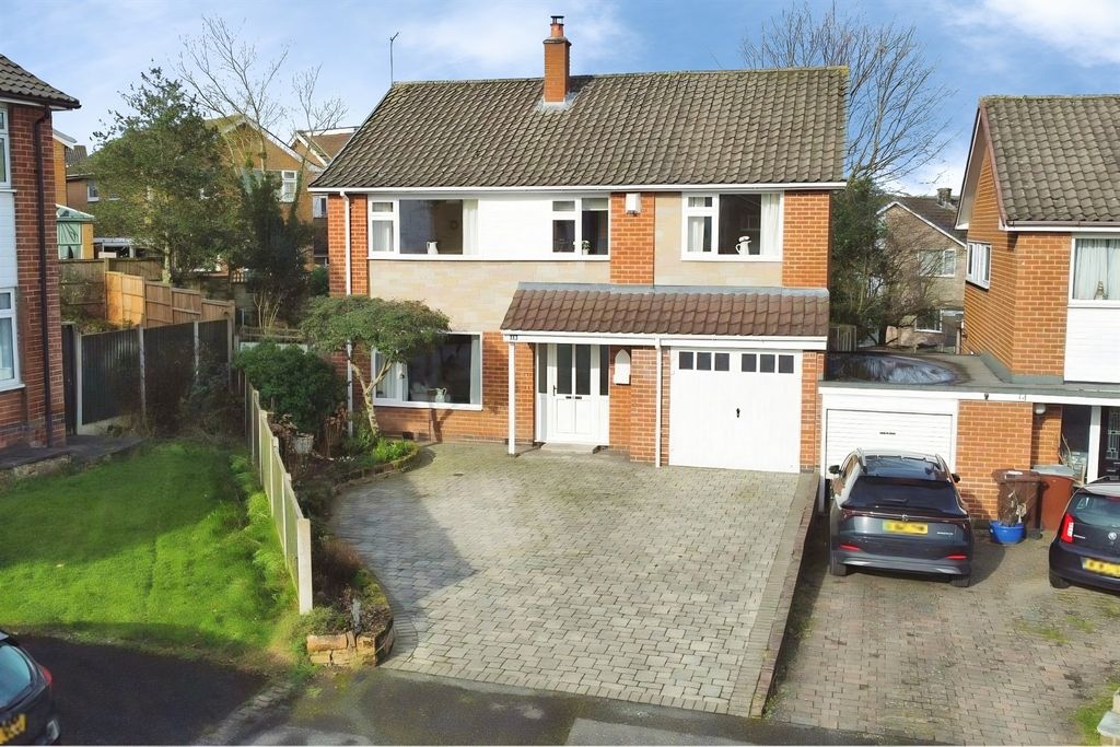 Property photo 1 of 33 (Main)