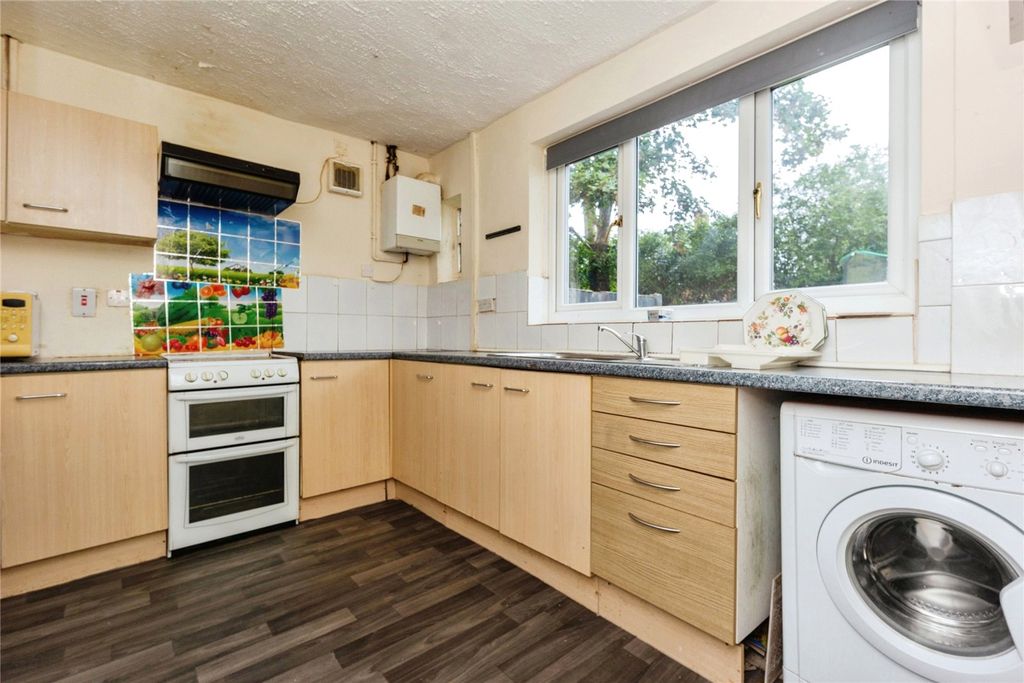 Property photo 3 of 15 Picture No. 04