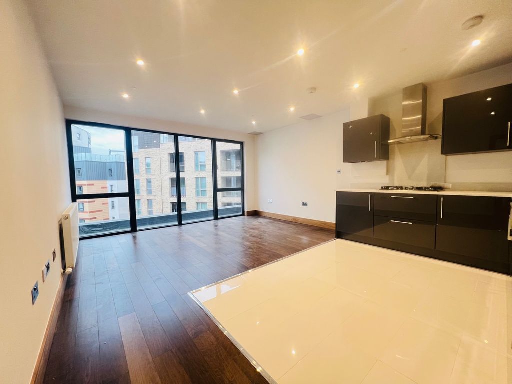 Property photo 3 of 7