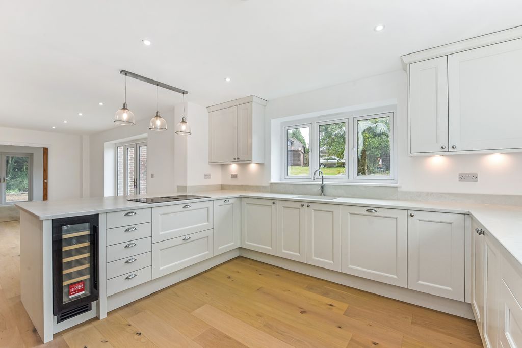 Property photo 3 of 33 Sketch_Ph92_6184464