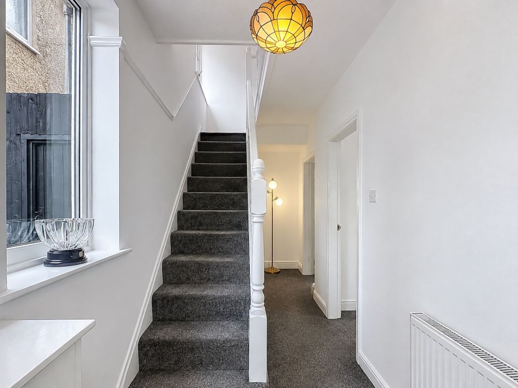 Property photo 2 of 14 5422012