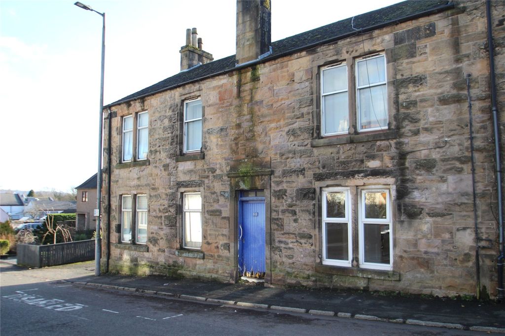 Property photo 1 of 9 Front