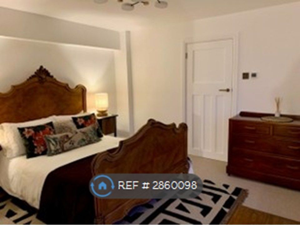 Property photo 1 of 5 Bedroom