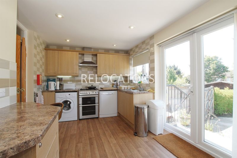 Property photo 1 of 12 Photo 10