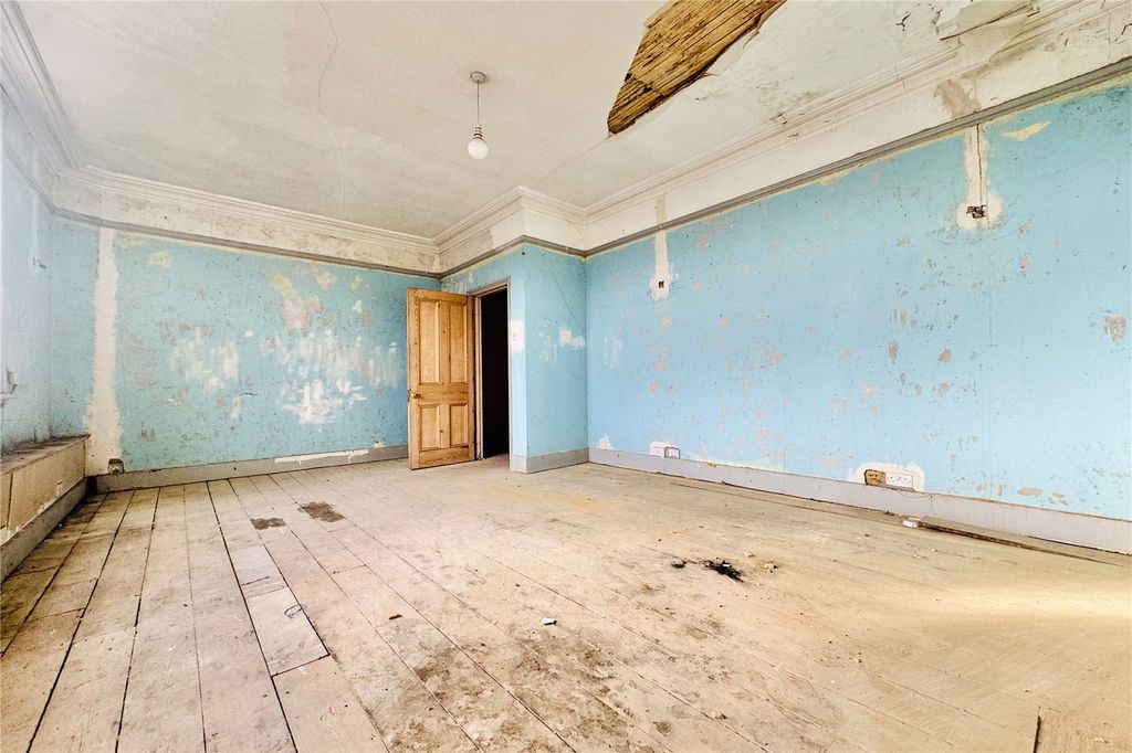 Property photo 2 of 10 Picture No. 03