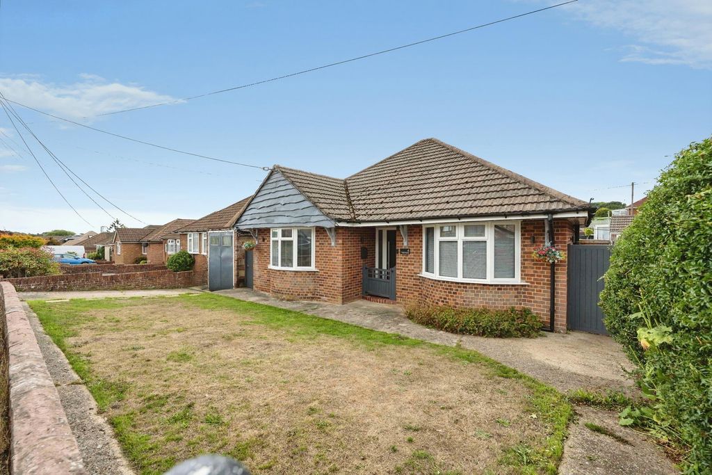 Property photo 1 of 24