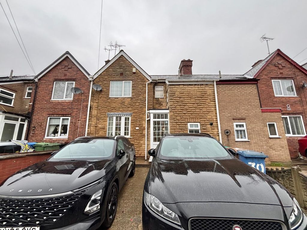 Property photo 1 of 18 Front