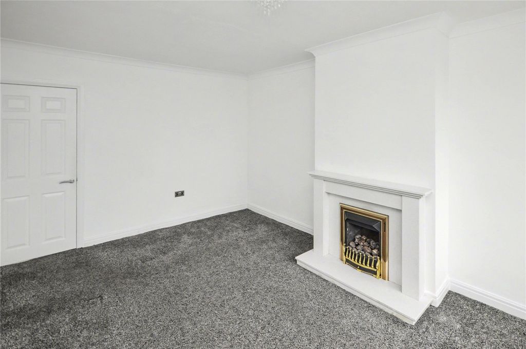 Property photo 3 of 11 Picture 3