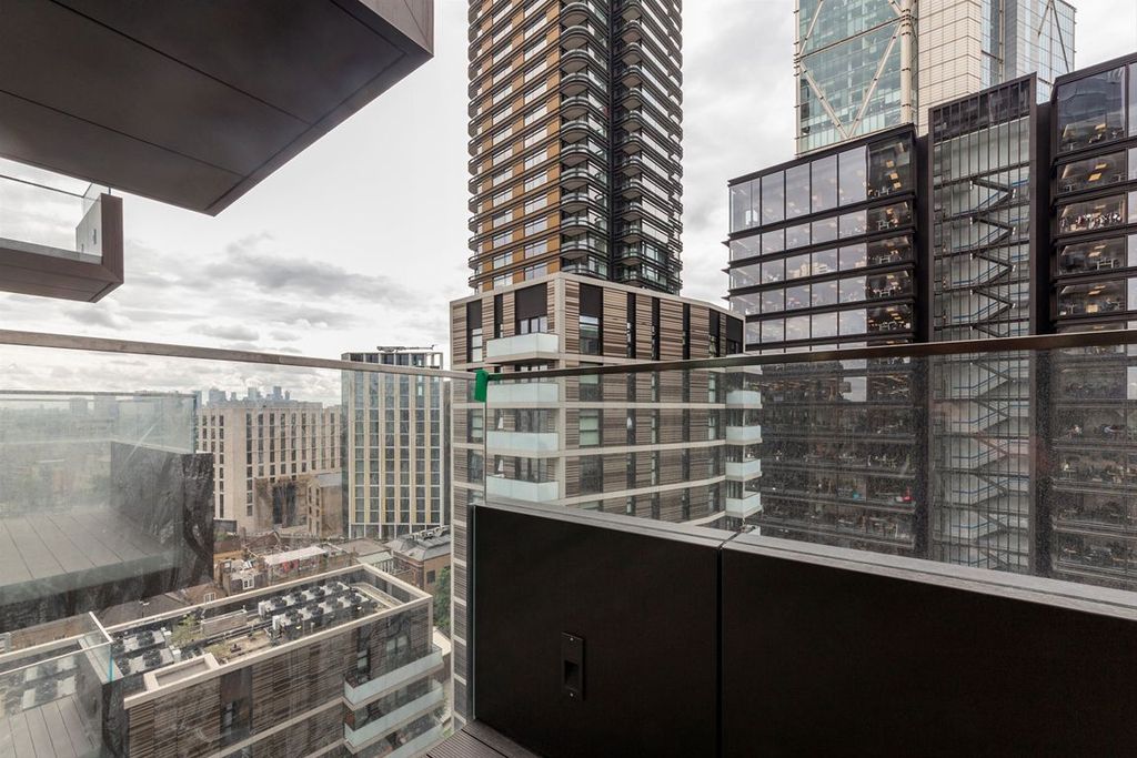 Property photo 3 of 5