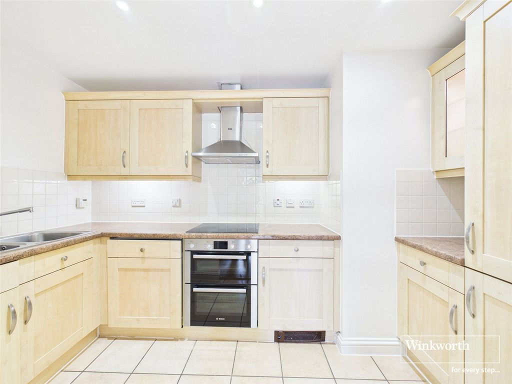 Property photo 3 of 12 Picture No. 10
