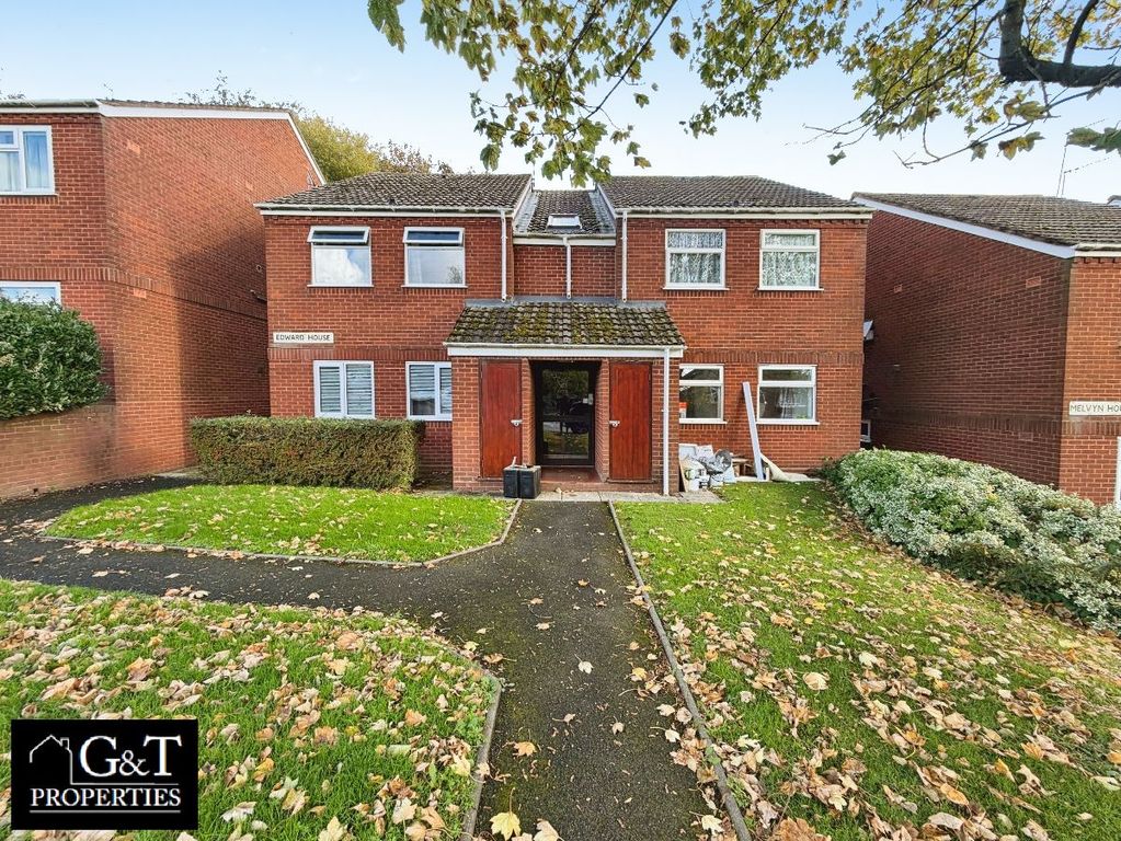 Property photo 1 of 11