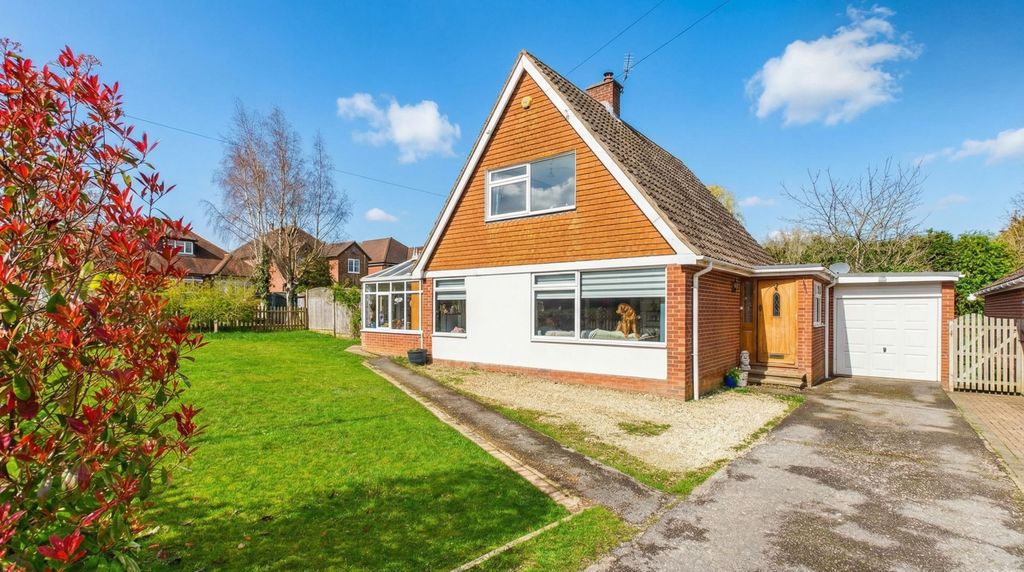 Property photo 1 of 18 Front 1.Jpeg